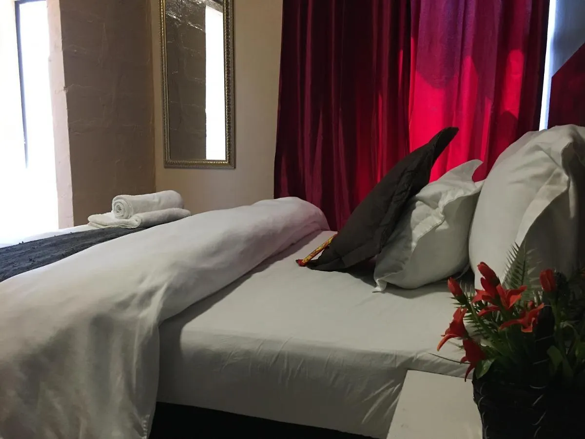 Apartahotel Homestay Goodwood